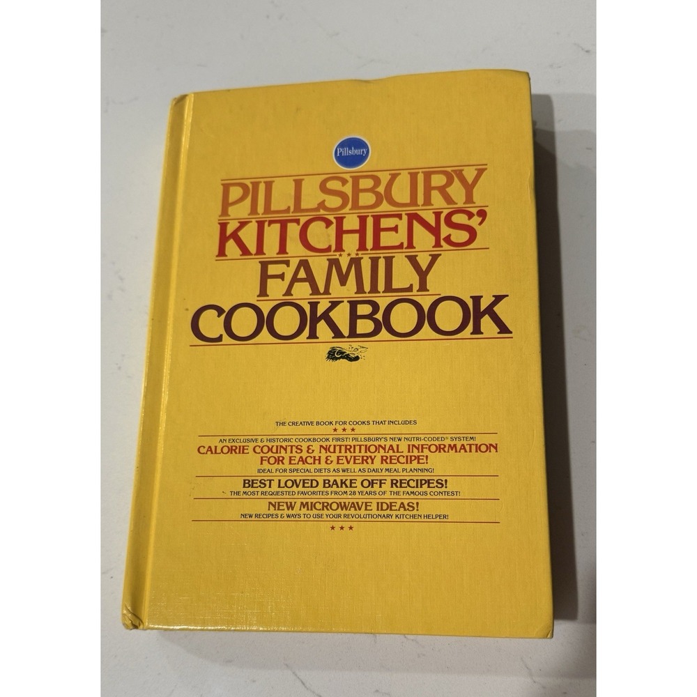 Vintage Pillsbury Kitchens' Family Cookbook 1979 Hardcover Book